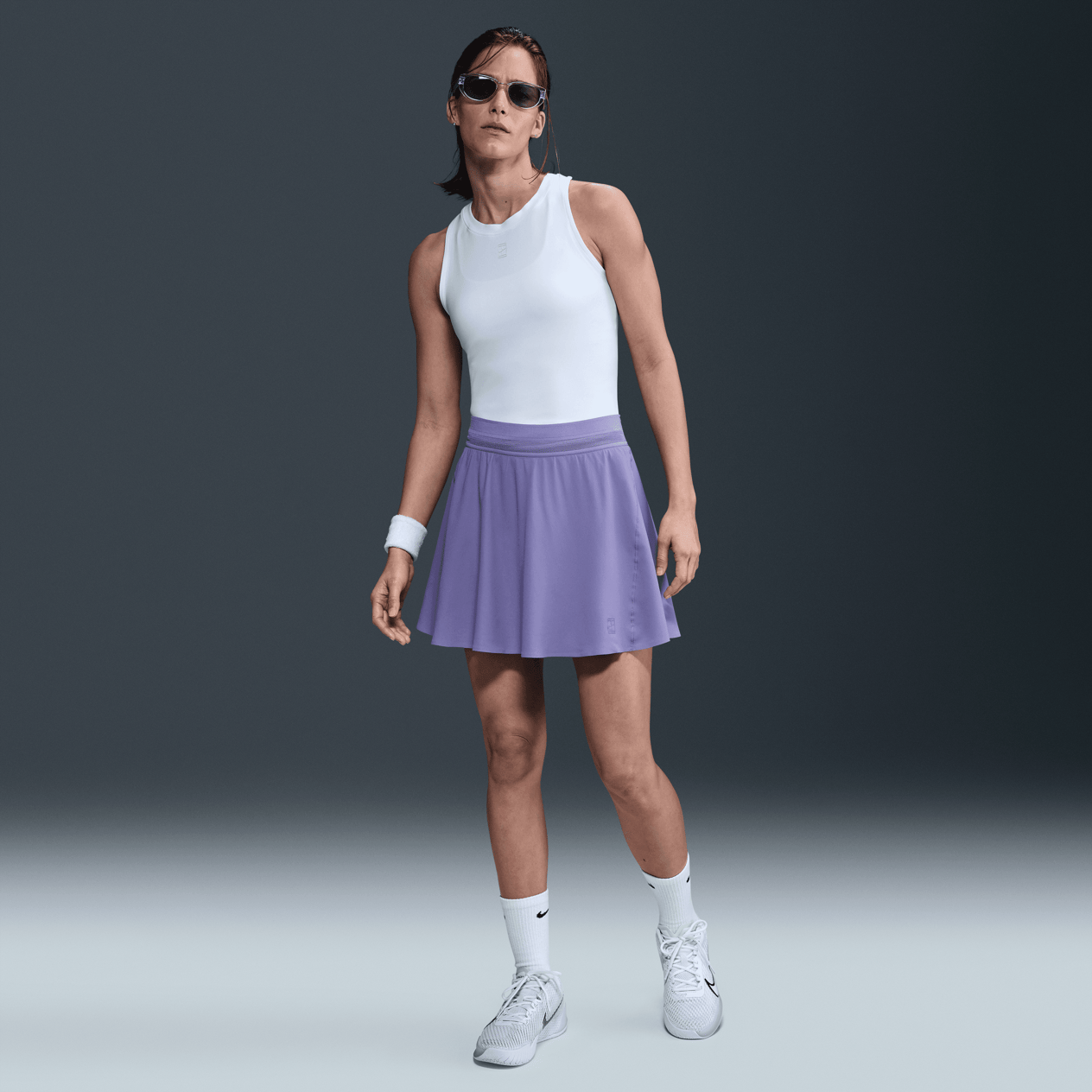 NikeCourt Ace Advantage Dri-FIT Yüksek Belli Kadın Tenis Eteği
