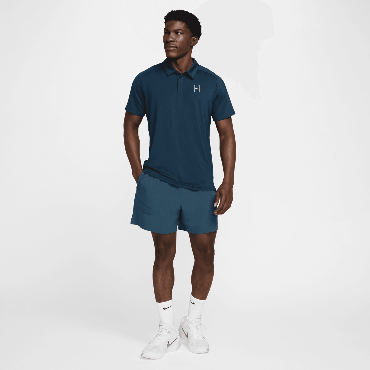 NikeCourt Advantage Dri-FIT Erkek Tenis Polo Üstü