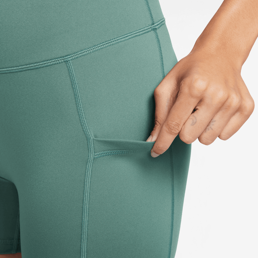 NikeCourt Advantage Dri-FIT Kadın Tenis Şortu
