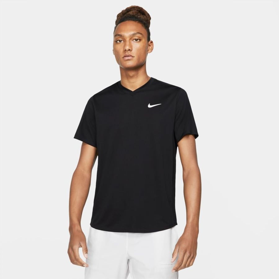 NikeCourt Dri-FIT Victory Erkek Tenis Tişörtü