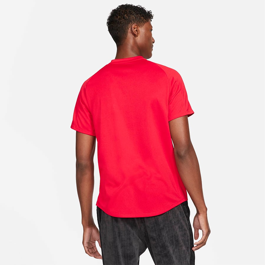 NikeCourt Dri-FIT Victory Erkek Tenis Tişörtü