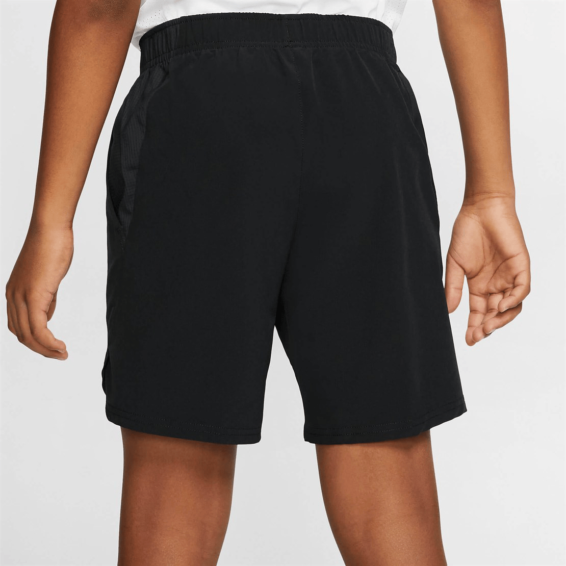 NikeCourt Flex Ace Genç Erkek Çocuk Tenis Şortu