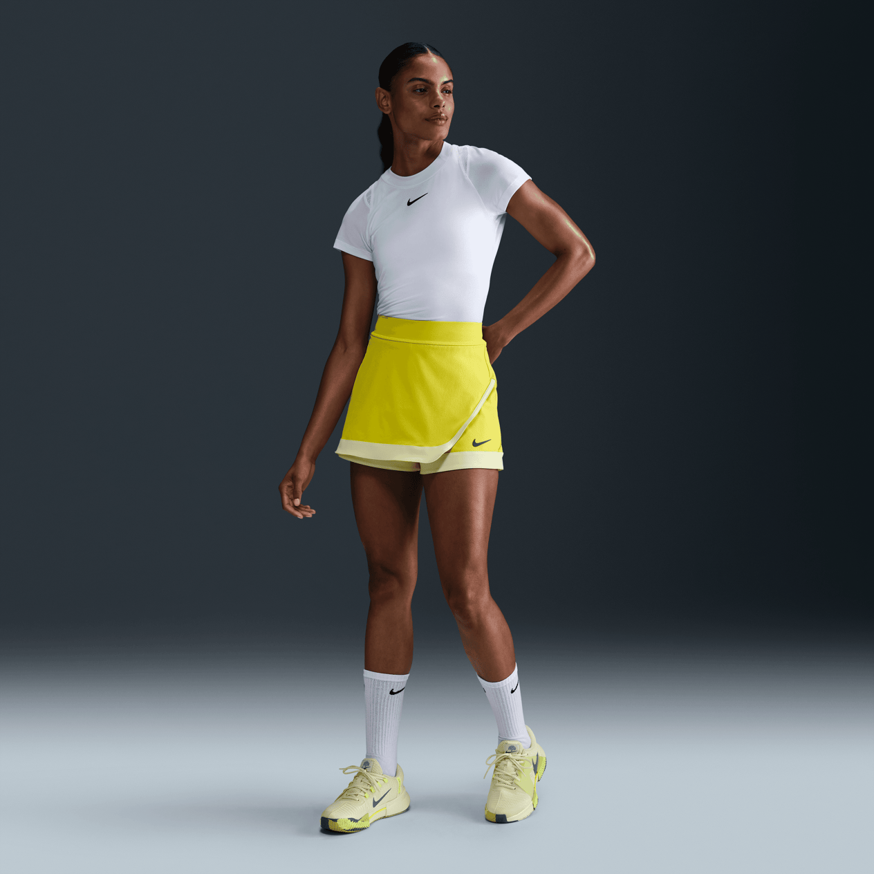 NikeCourt Slam Dri-FIT Kadın Tenis Şort Eteği