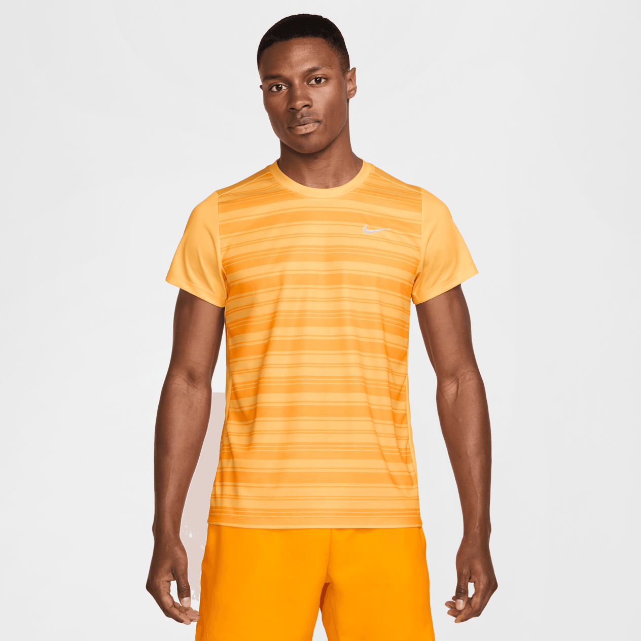 NikeCourt Victory Dri-FIT Erkek Tenis Üstü