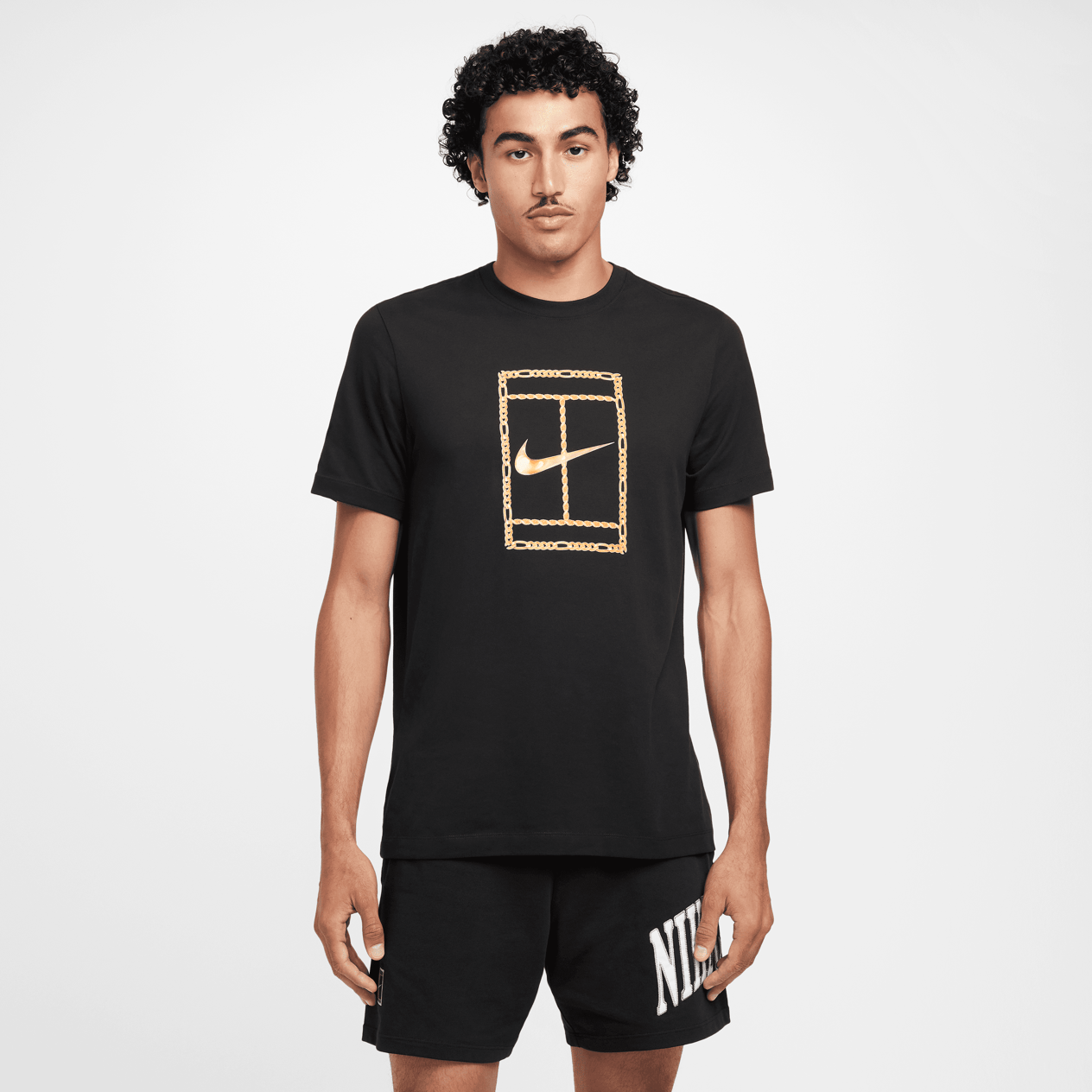 NikeCourtDri-FIT Erkek Tenis Tişörtü