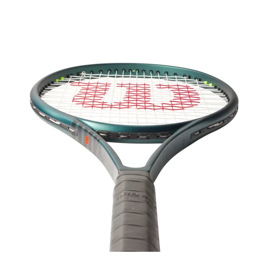 Wilson Blade 100UL V9
