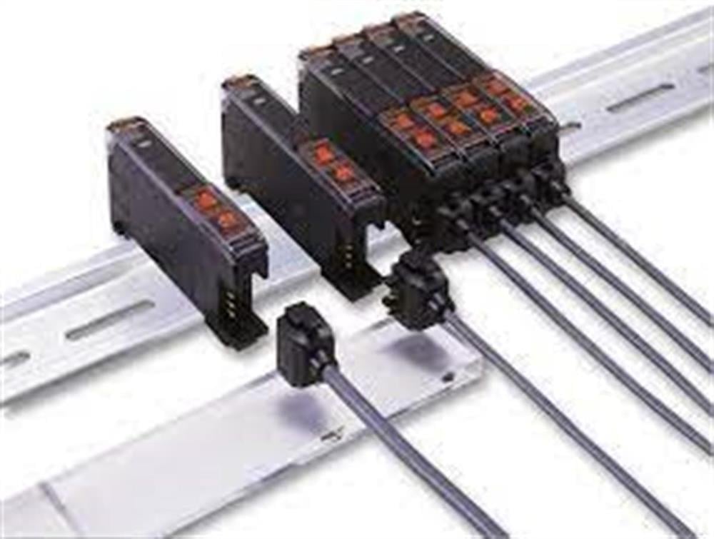 Omron E3X-CN12