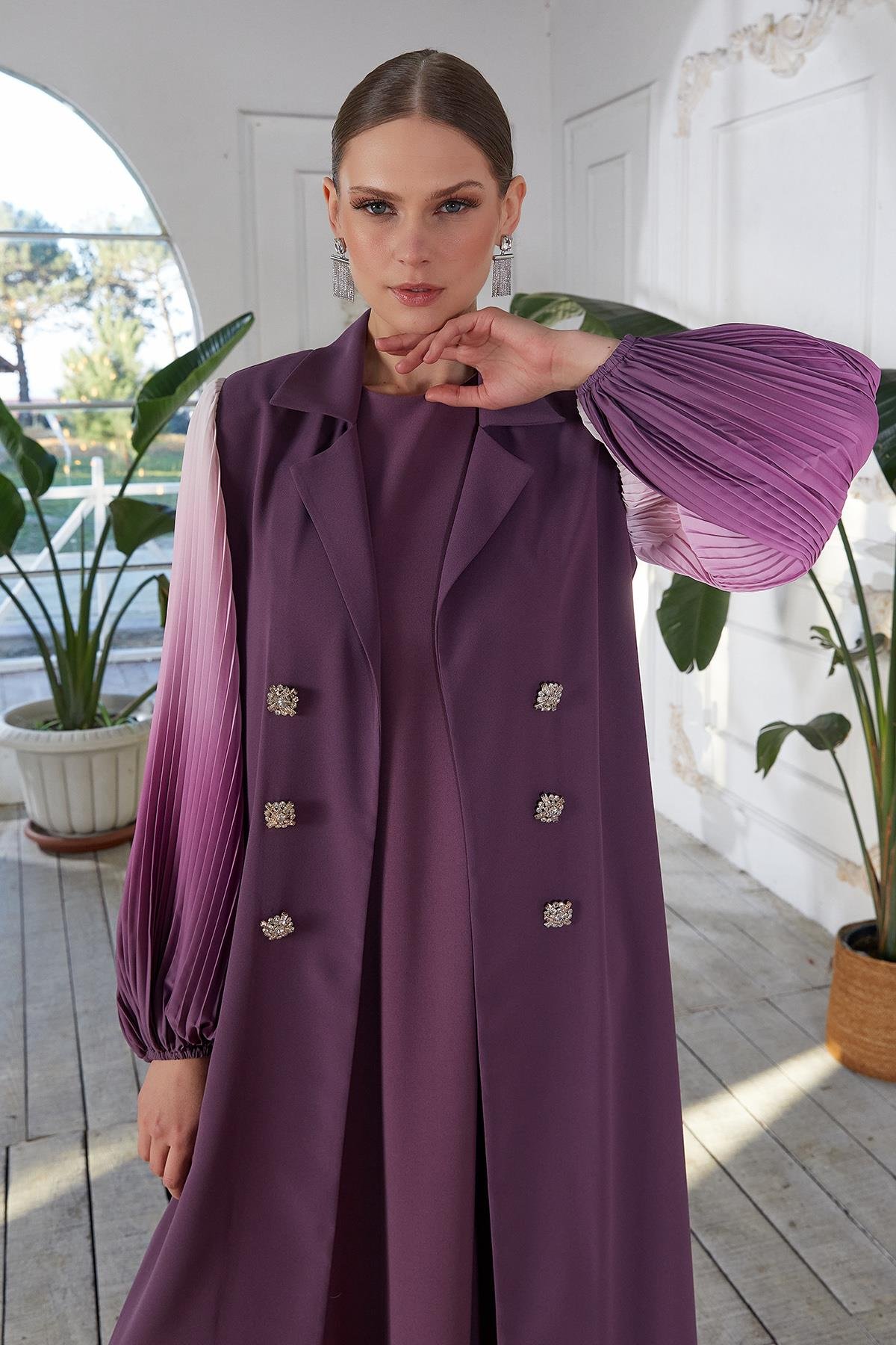 Kolları Dijital Baskılı Abaya Mürdüm