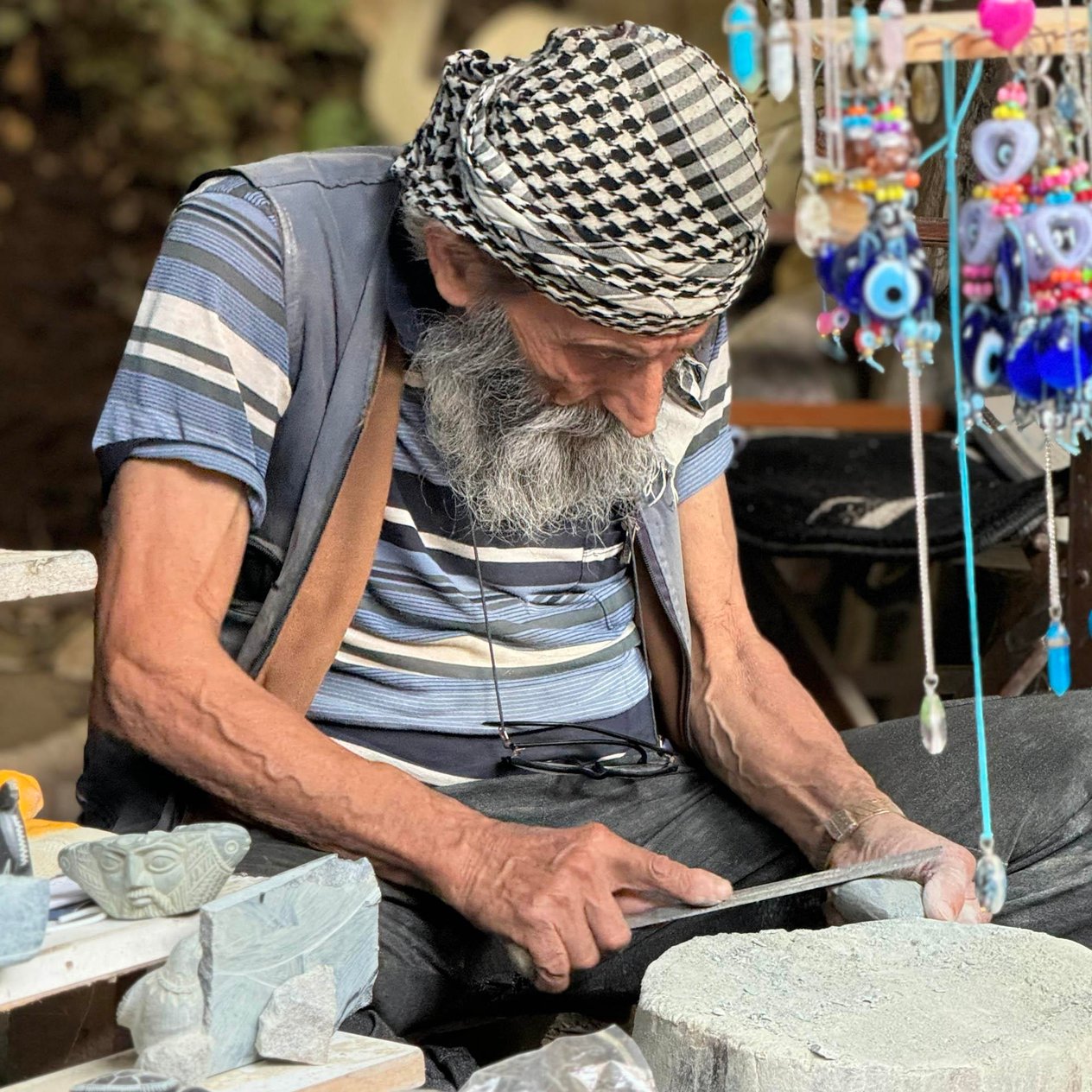 El Yapımı Serpantin Taşlı Terazi Burcu Kolyesi