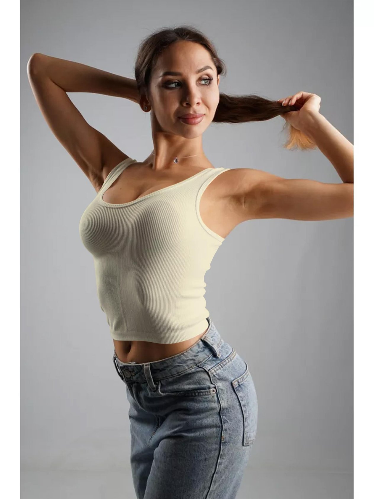 Model Sıkılaştırıcı Biker Crop Örme Ve Seamless Model Ekru Renk