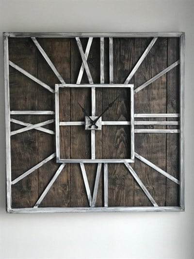 Ferforje Ahşap Dekorlu Eskitme 80*80 Cm Metal Duvar Saati