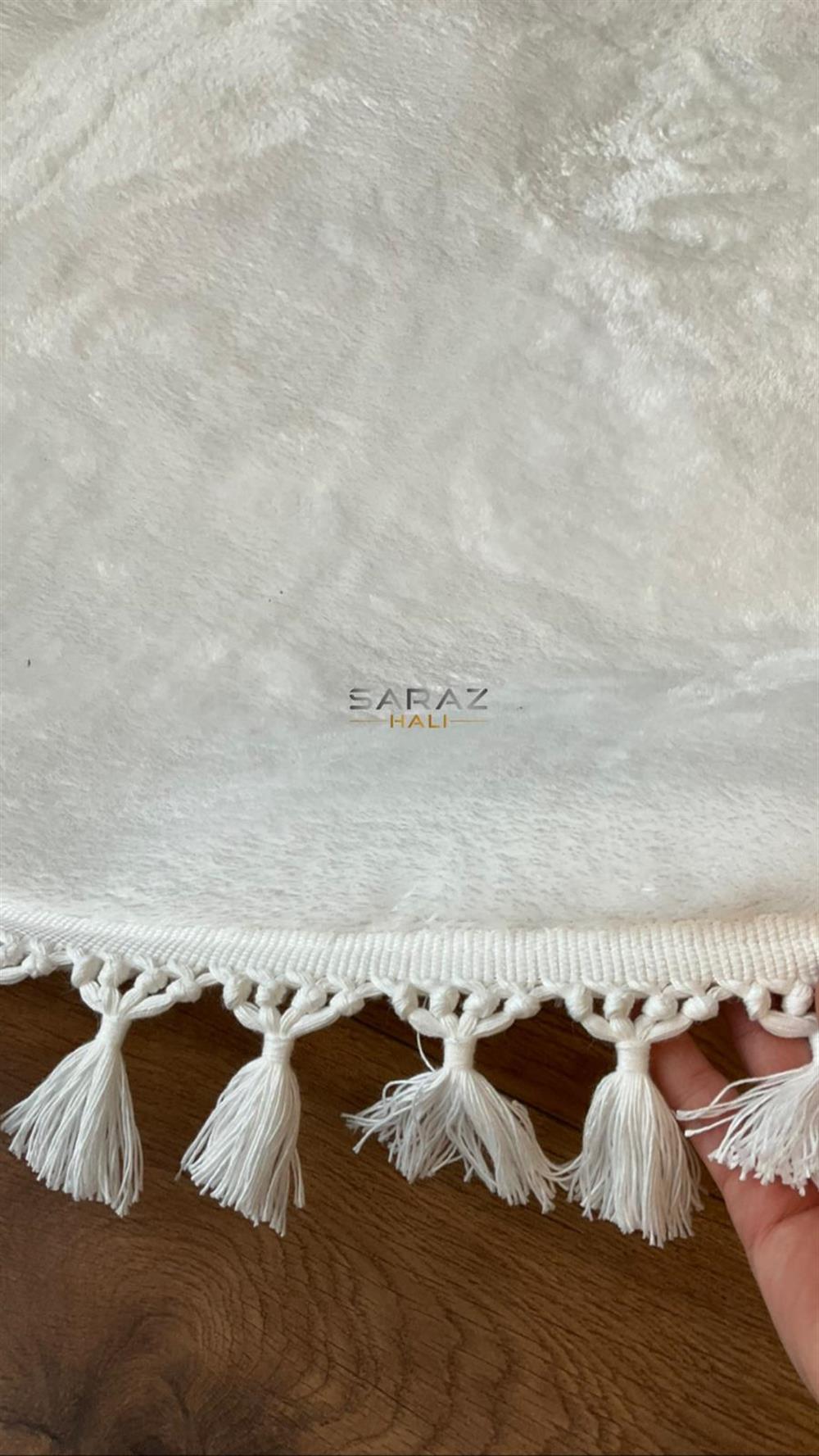 SARAZ HALISARAZ HALI Yuvarlak Comfort Puffy Beyaz Ponpon Saçaklı Yıkanabilir 