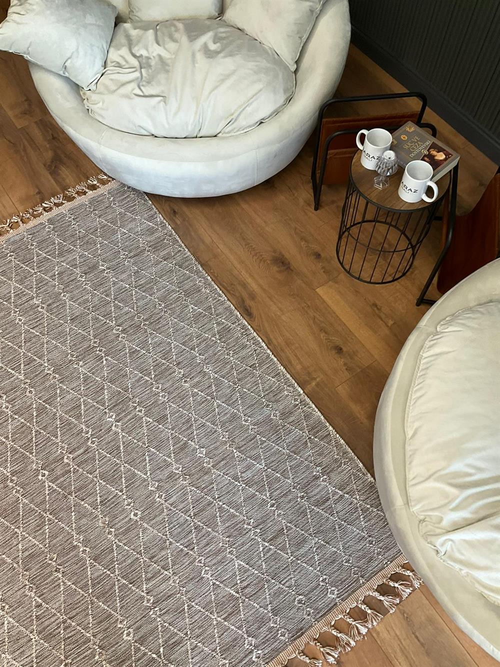 SARAZ HALISARAZ HALISARAZ HALI Stıl Kilim 1603 BEJ