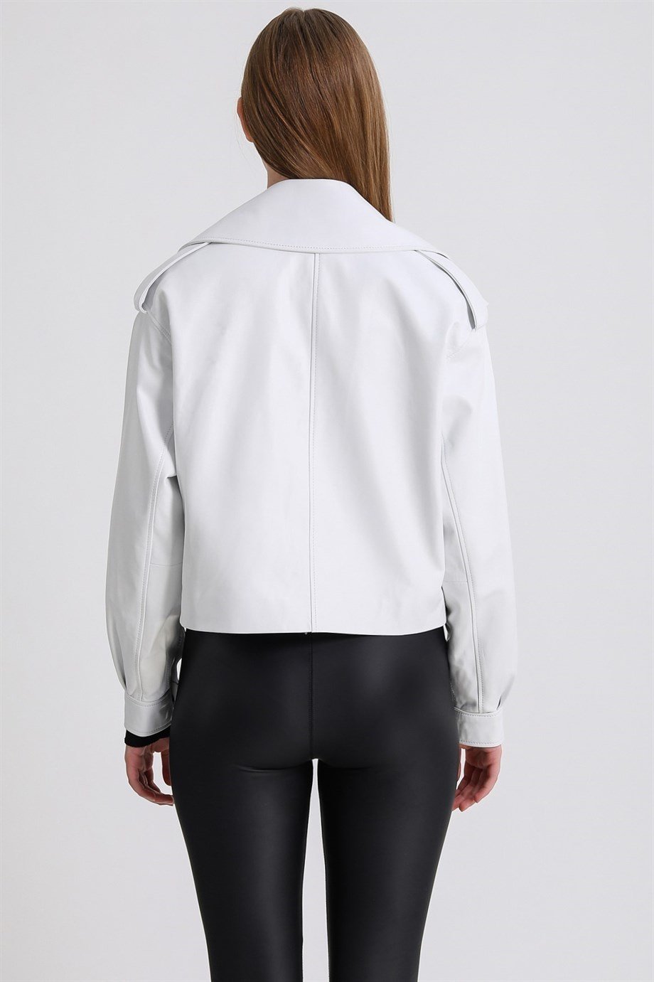 Beyaz Oversize Deri CeketCeket