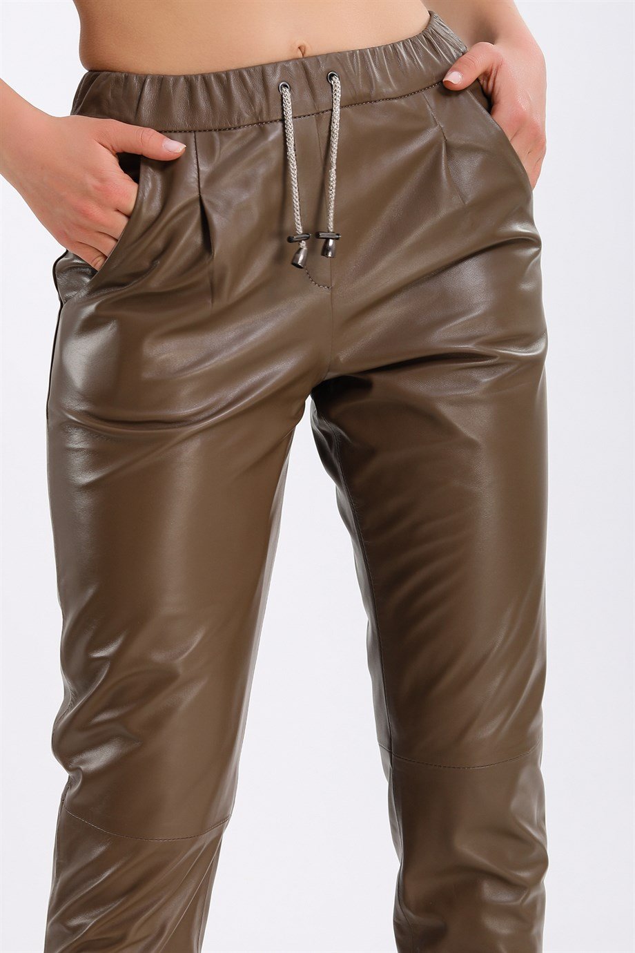 Kahve Comfort Fit Deri PantolonPantolon