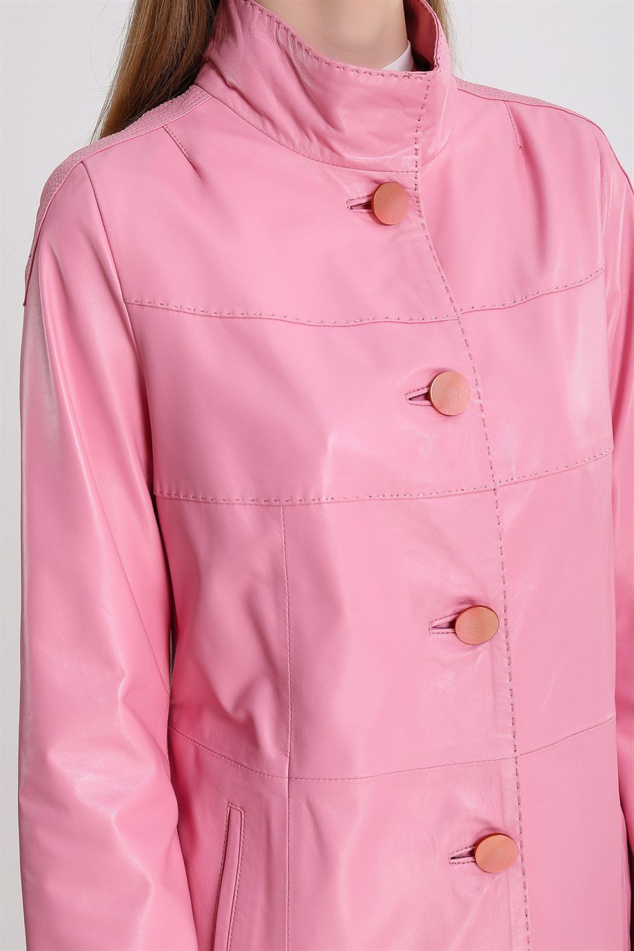 Pembe Düğmeli Deri KabanKaban