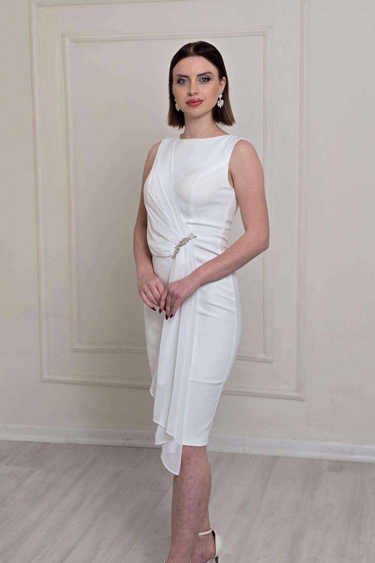 Beyaz Şifon Detaylı Hürrem Abiye 8287