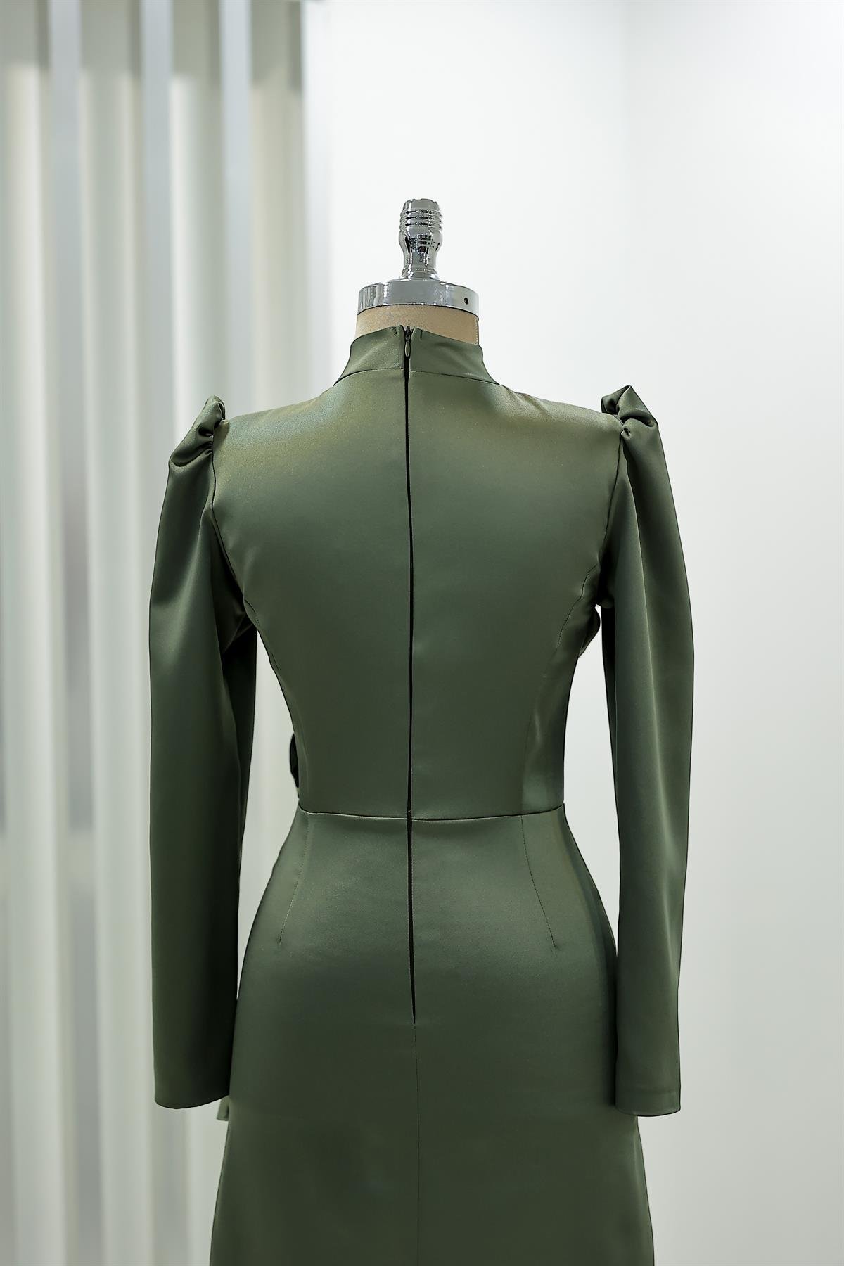 Drape Ve Taş Detaylı Ayşa Kalem Abiye Haki