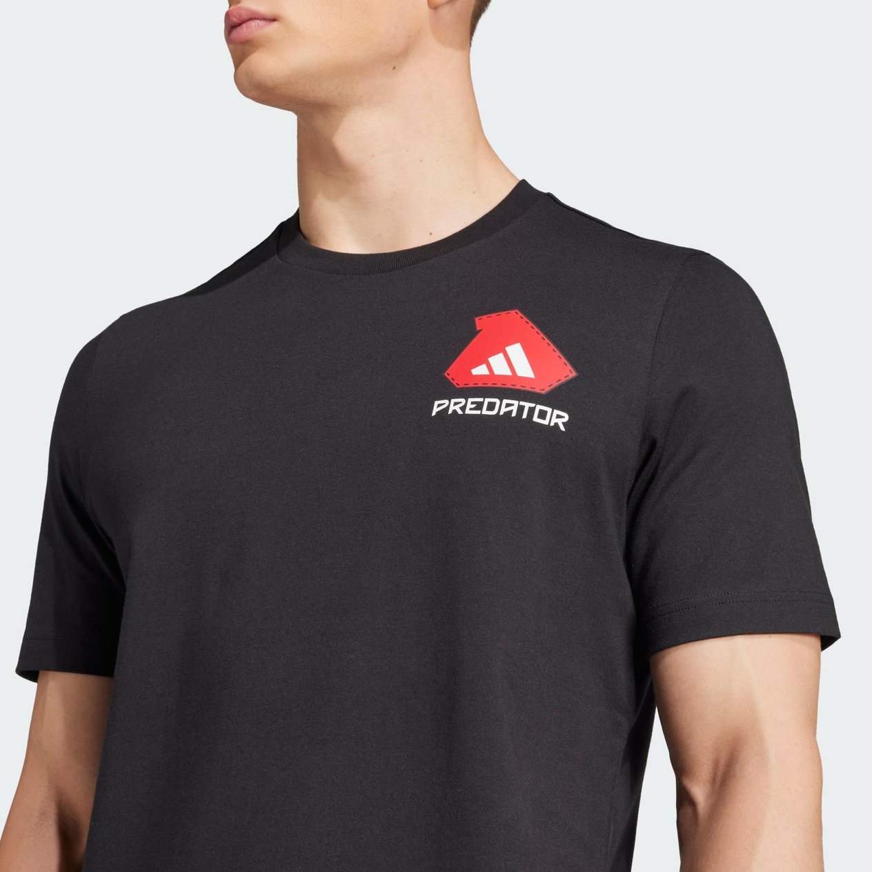 TişörtadidasJD8217adidas Predator History Graphic Tişört