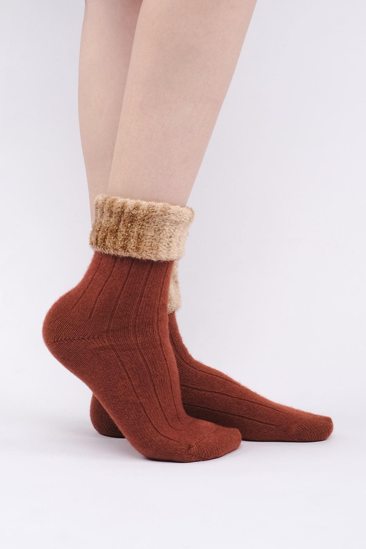 Aytuğ Kadın Kuzu Yünü (Lambswool) Tekli Soket Çorap
