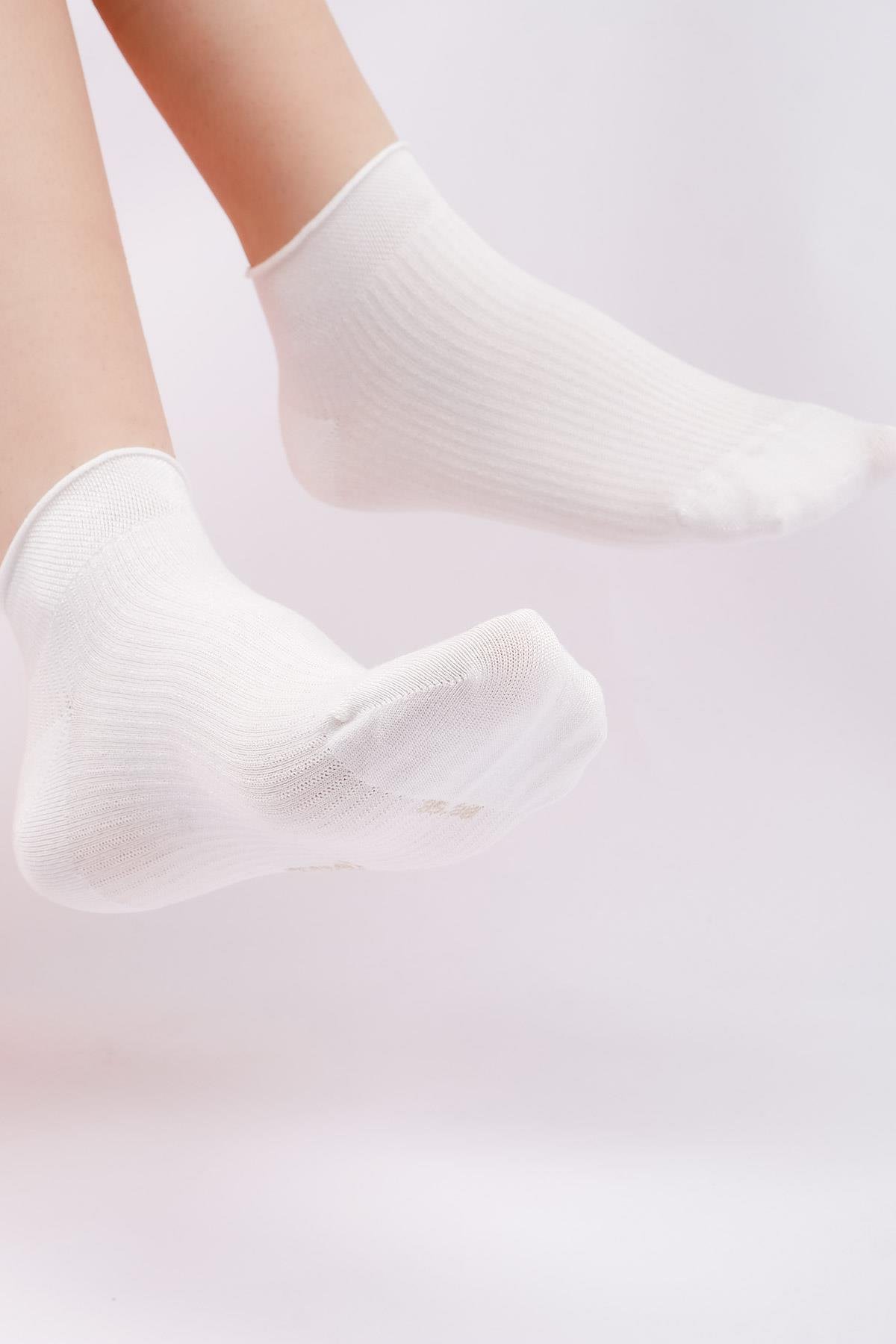 Mısırlı Kadın Bambu Tekli Ekru Yazlık Sneaker (Patik) Çorap M 72201 E