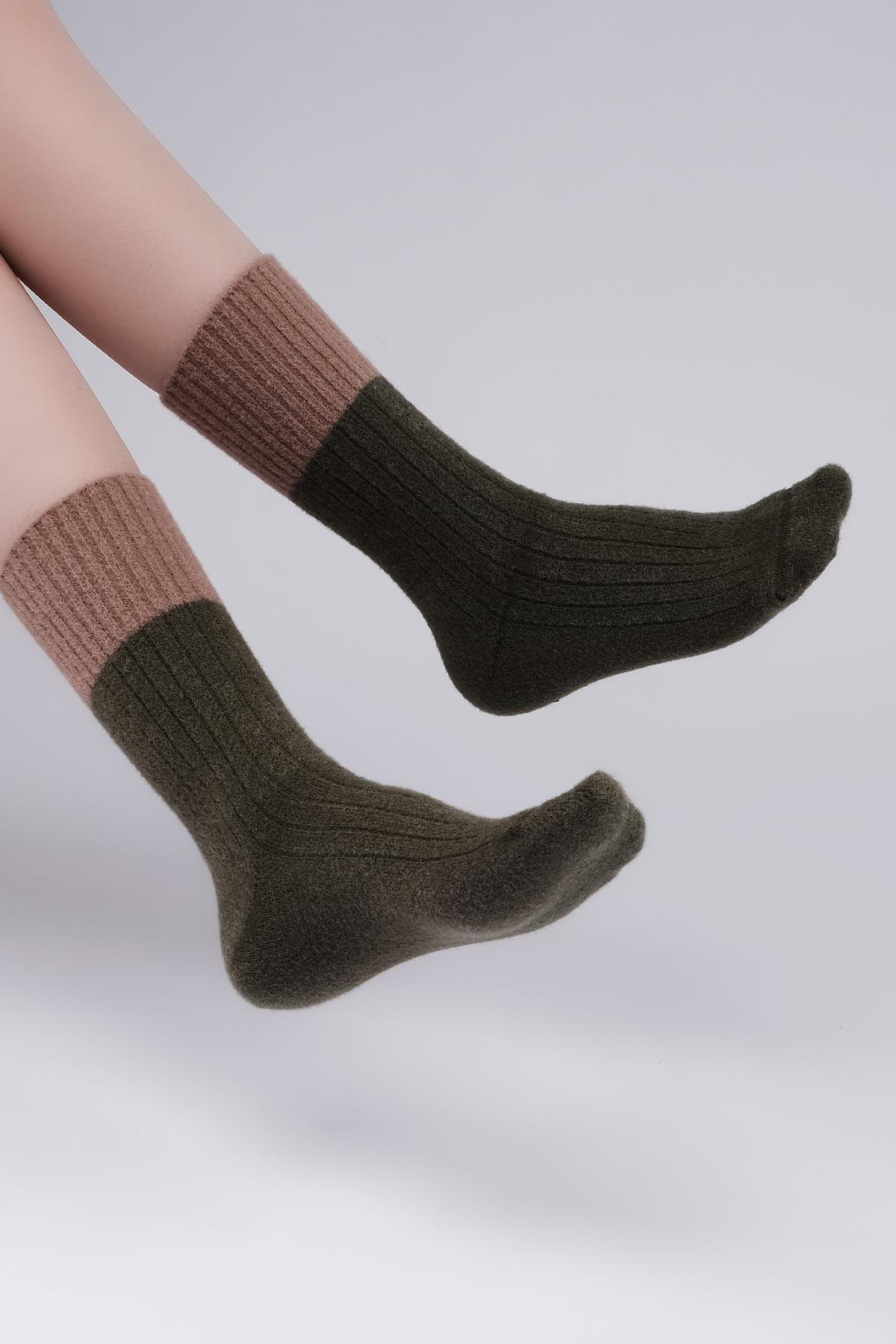 Mısırlı Kadın Soft Peluş Termal Tekli Haki Soket Çorap