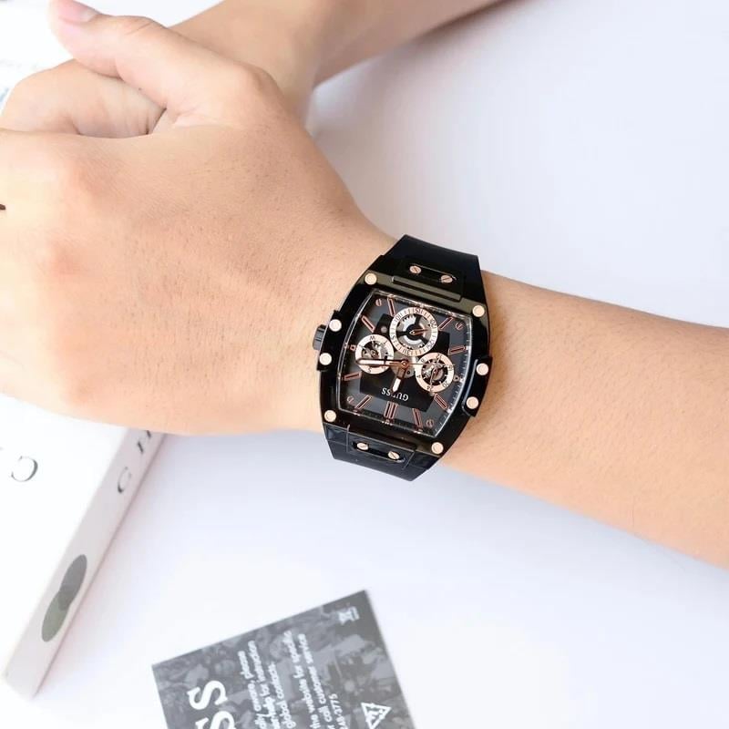 Guess GUGW0203G8 Erkek Kol Saati