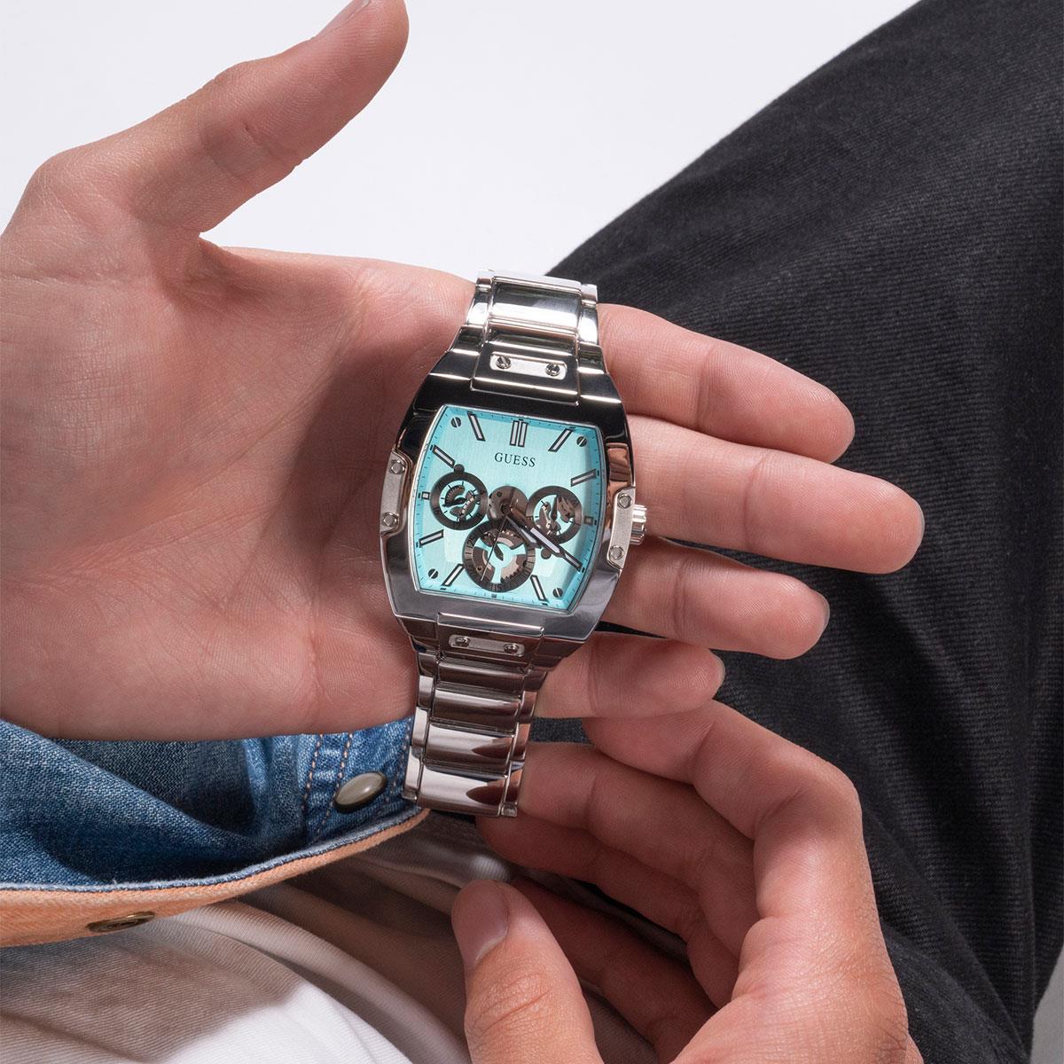 Guess GUGW0456G4 Erkek Kol Saati