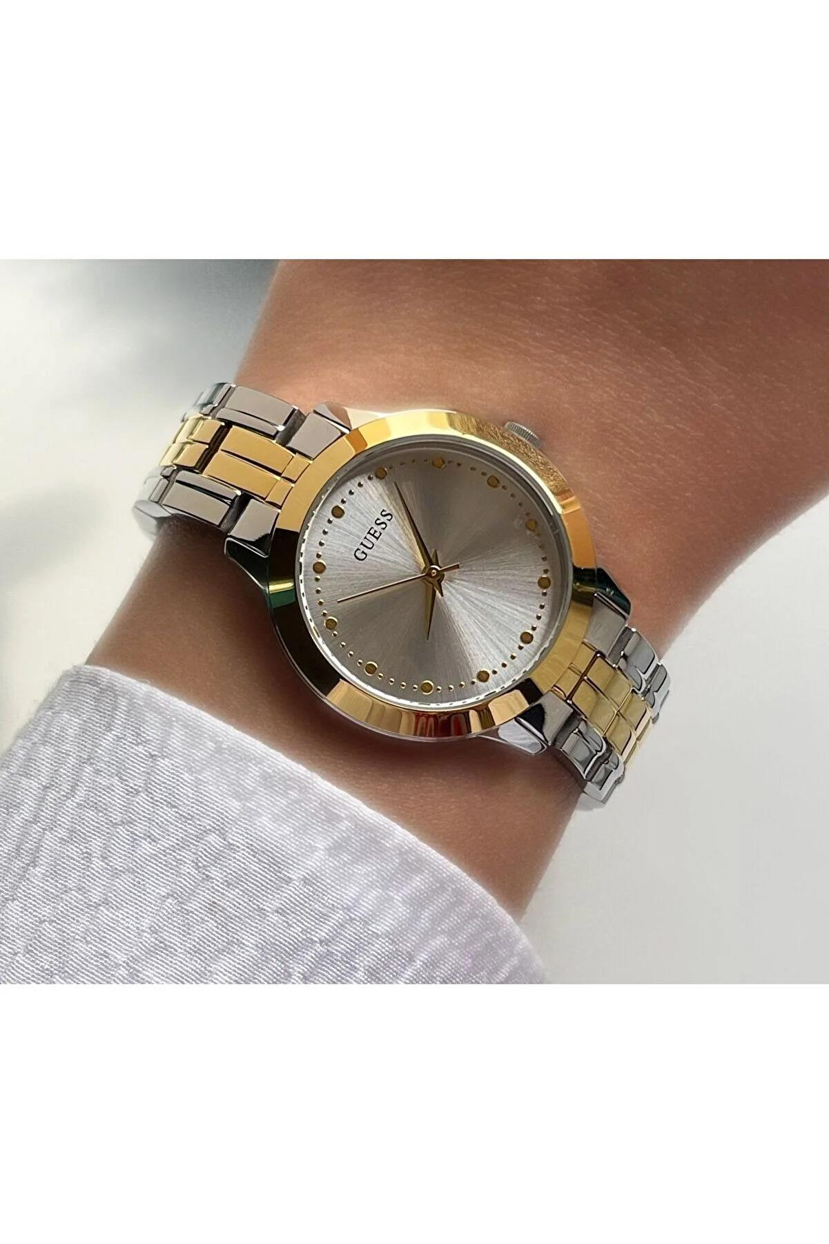 Guess GUW0989L8 Kadın Kol Saati