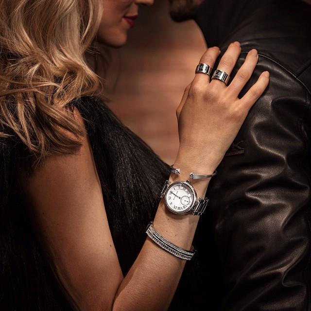 Michael Kors MK5866 Kadın Kol Saati