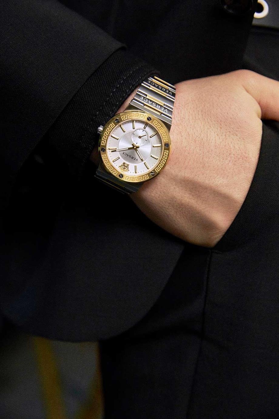 Versace VRSCVEVI00320 Erkek Kol Saati