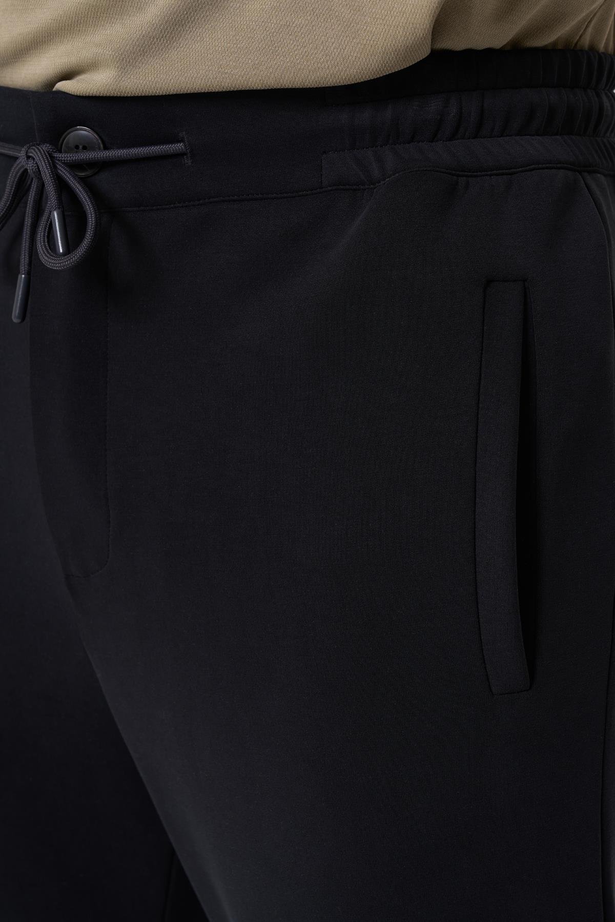 WELLWE-STEP SİYAH  MODAL İÇERİKLİ RELAXED FIT JOGGER PANTOLON-Pantolon