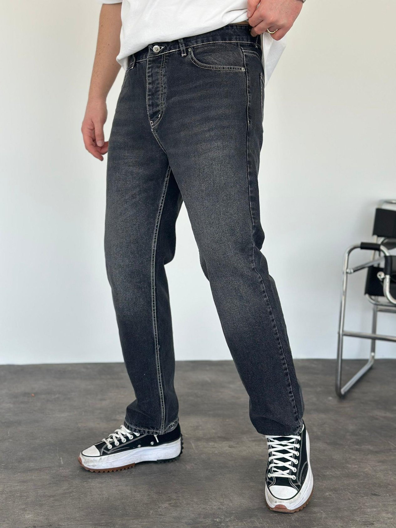 Beyaz Dikişli Füme Taşlamalı Baggy Jean