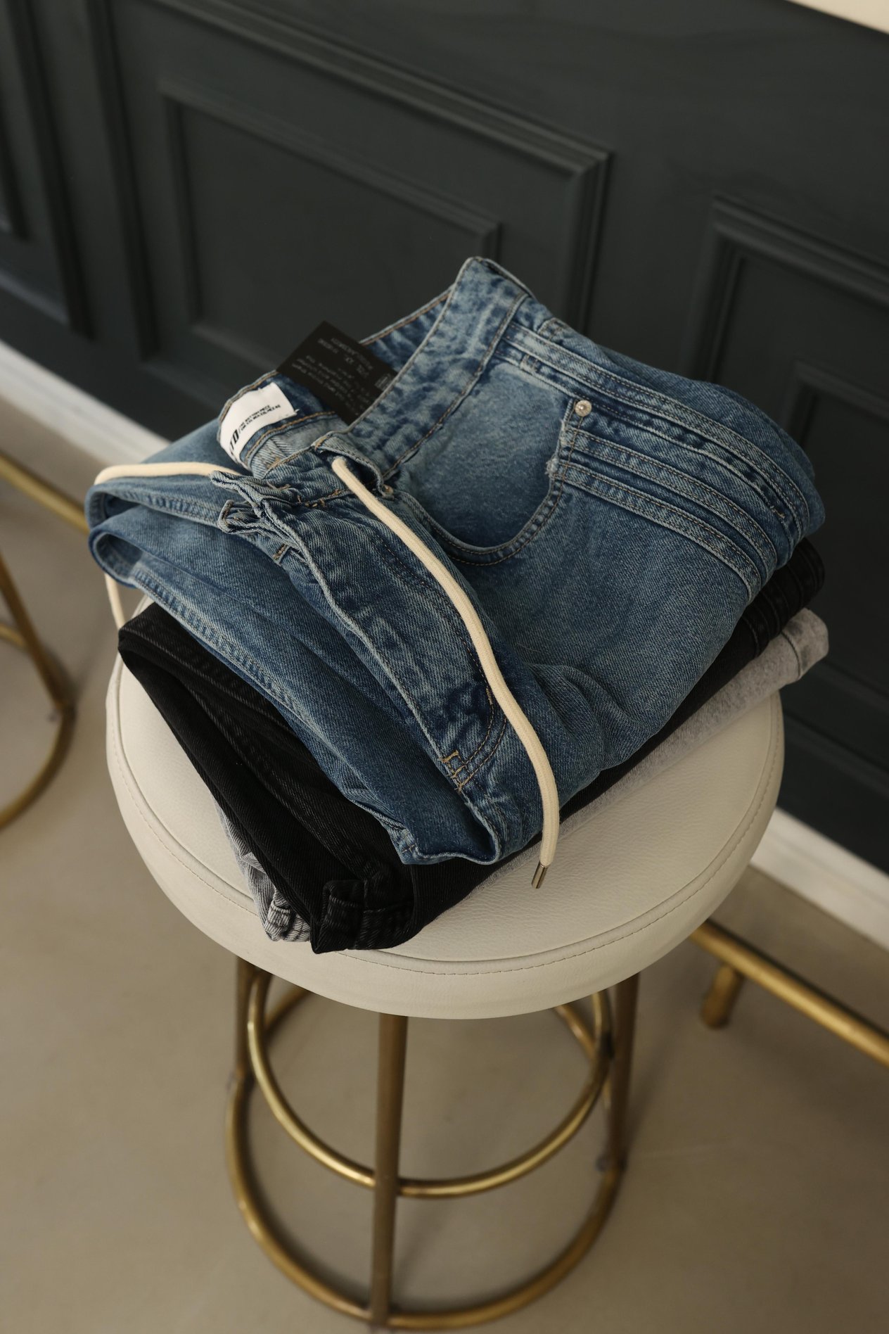 Mavi Bağcıklı Şerit Detaylı Relax Baggy Jean