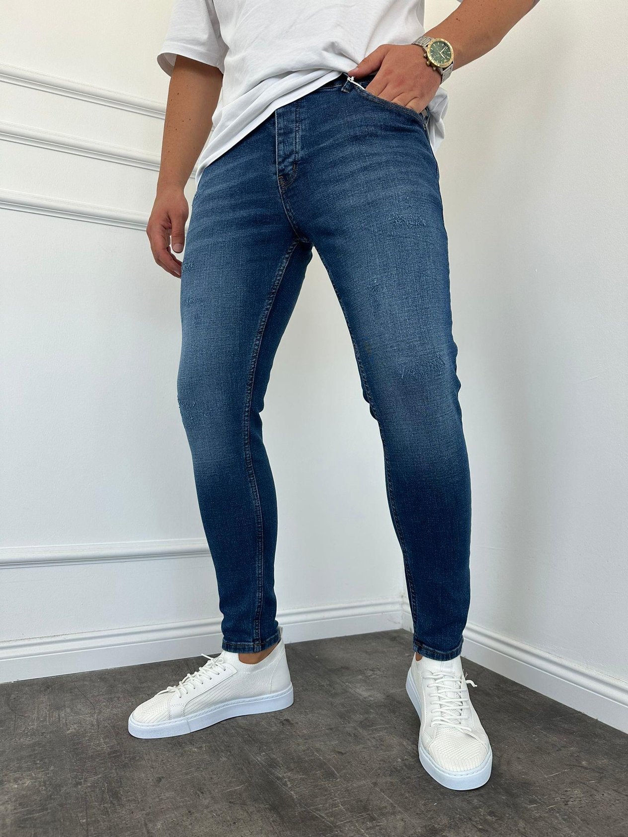 Mavi Taşlamalı Slimfit Jean