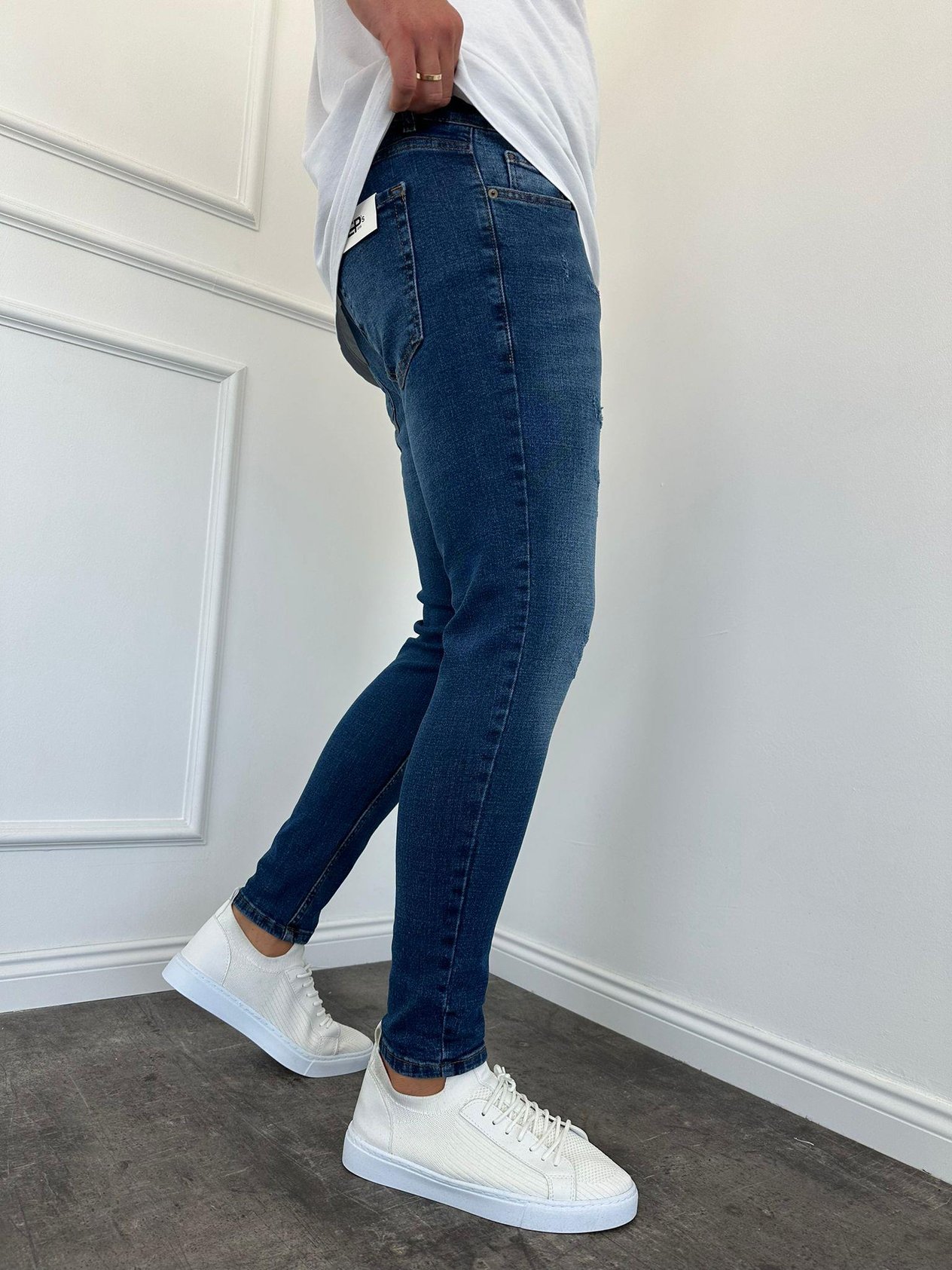 Mavi Taşlamalı Slimfit Jean