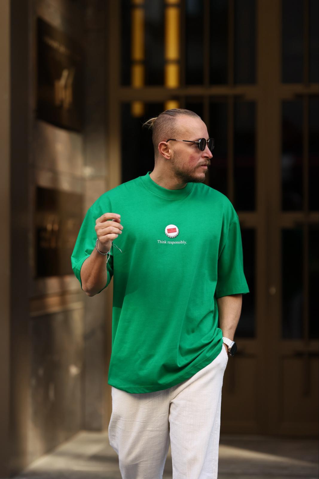 Yeşil Baskı Detaylı Oversize T-Shirt