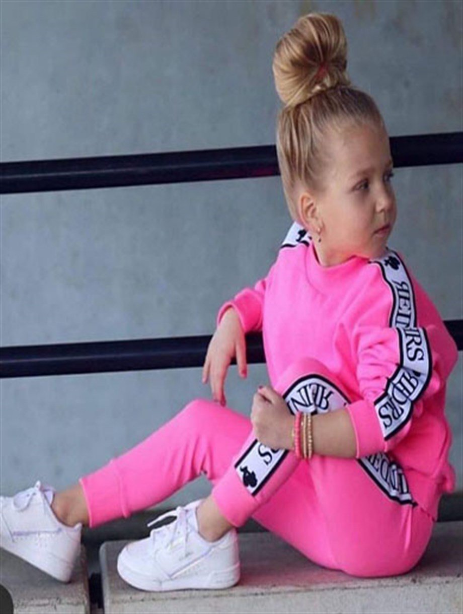 İPEK KİDS KIZ ÇOCUK ŞERİTLİ PEMBE EŞOFMAN TAKIMI