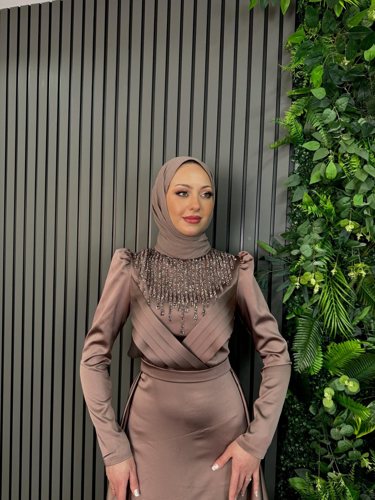 Abiye
Laura Abiye Vizon