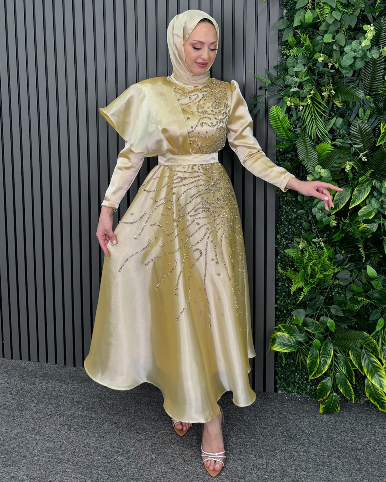 Abiye
Sister Abiye Gold