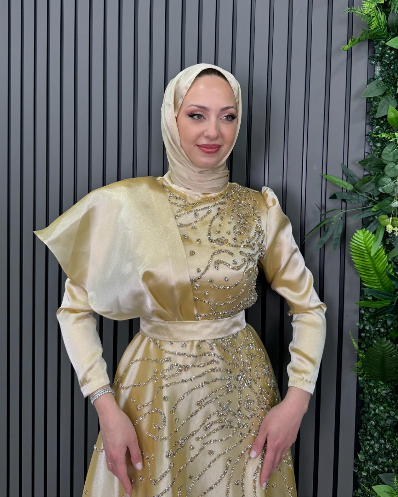 Abiye
Sister Abiye Gold