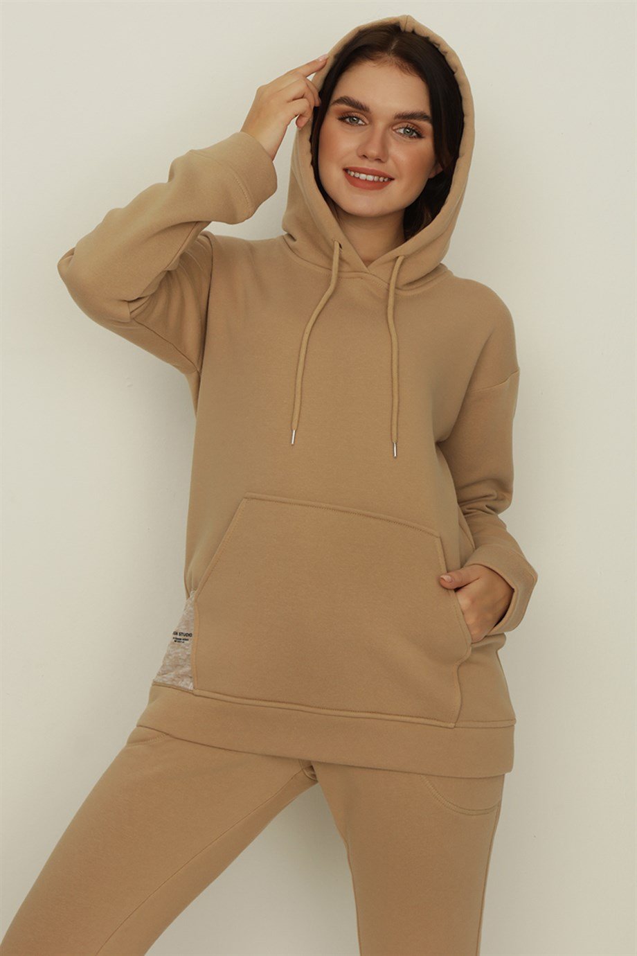 Kadın Kapüşonlu Peçli Sweatshirt