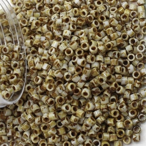 Alacalı Koyu Krem Miyuki DB322
