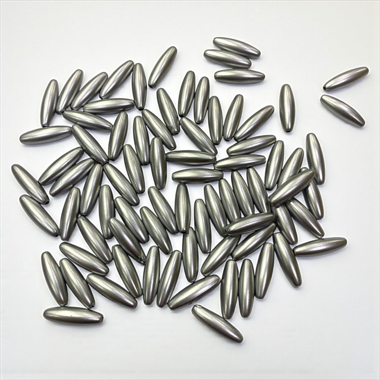 Silver Mat Yüzeyli Arpa Boncuk 10GR. Paket