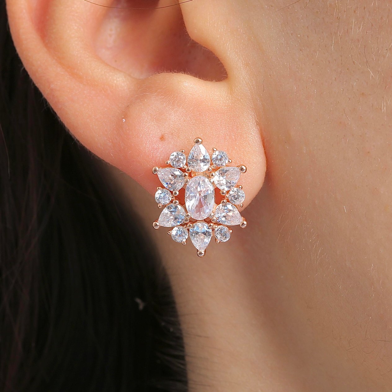 Effective Diamond Paris Işıltısı Rose Renk Işıltılı Gümüş Küpe