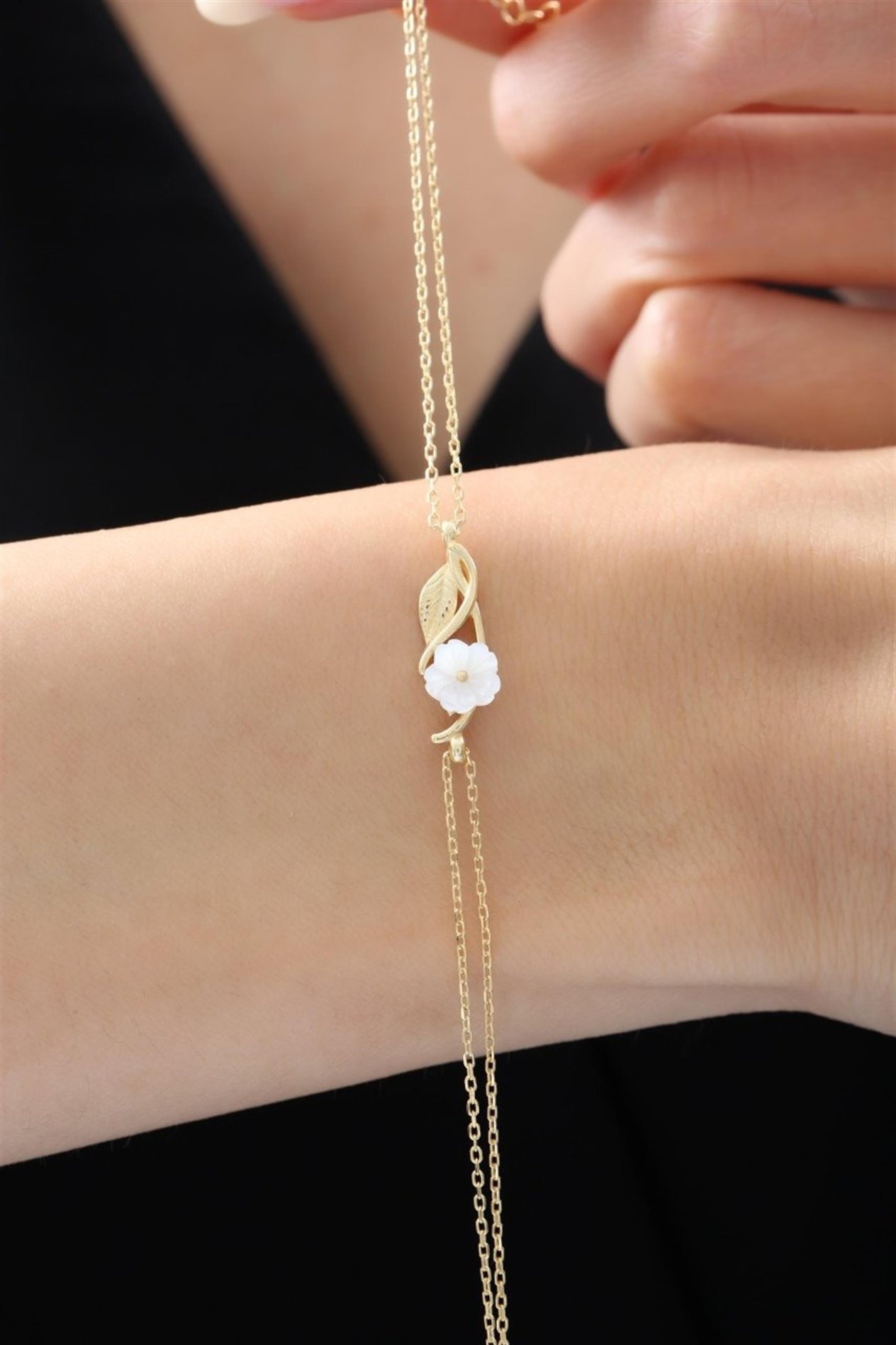 zarif-manolya-cicegi-asaleti-gold-renk--b54cf.jpg