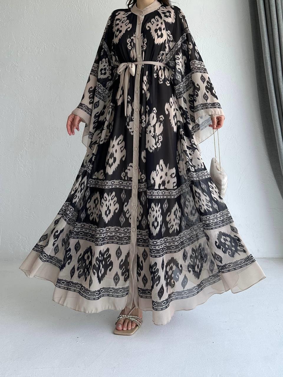 Krem Etnik Desen Liya Abaya Takım 