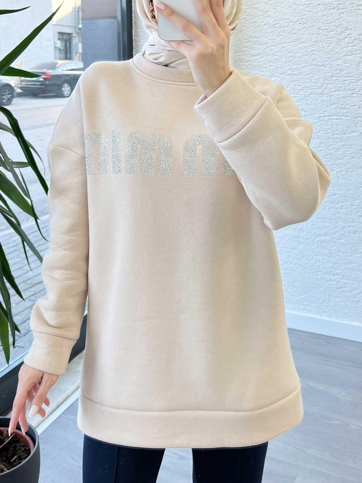 Krem Kadın Jardonlu Sweatshirt