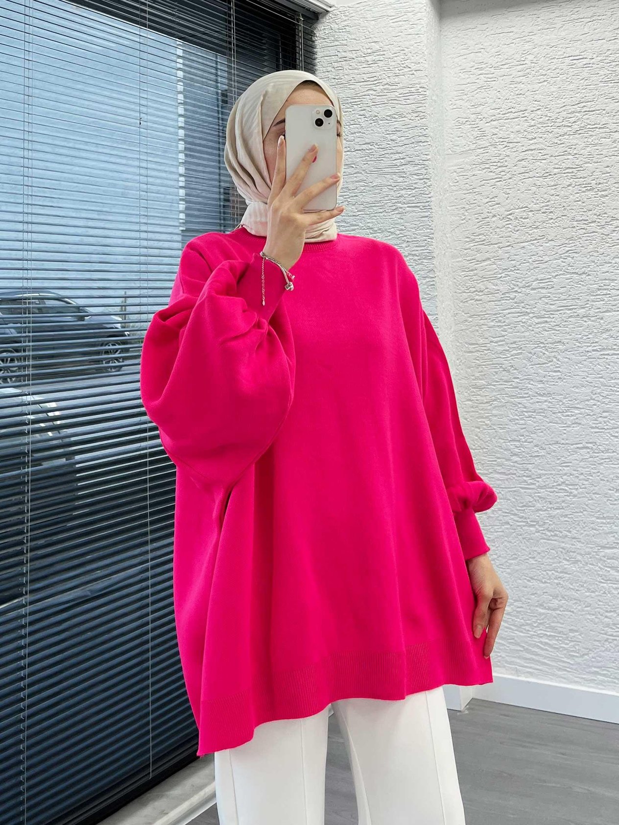 Pembe Yarasa Kollu Oversize Kadın Kazak