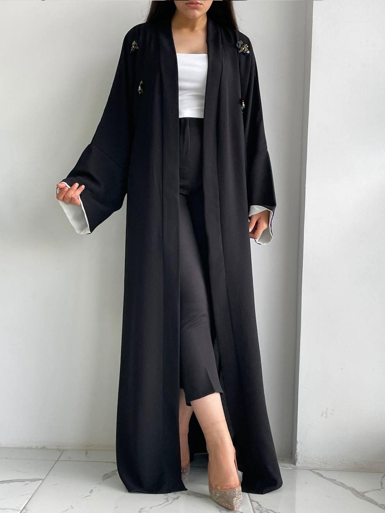 Siyah Ebrar Abaya 
